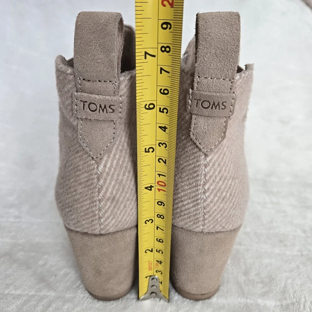Toms Bailey Women's Wedge Ankle Boots Sz 9 Oatmeal Suede Casual Pull‎ on Botties